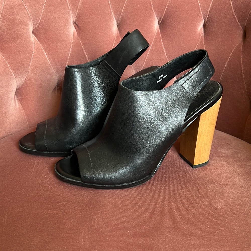 Aubrey Brooke Black Sling Back Wood Heel Sandals